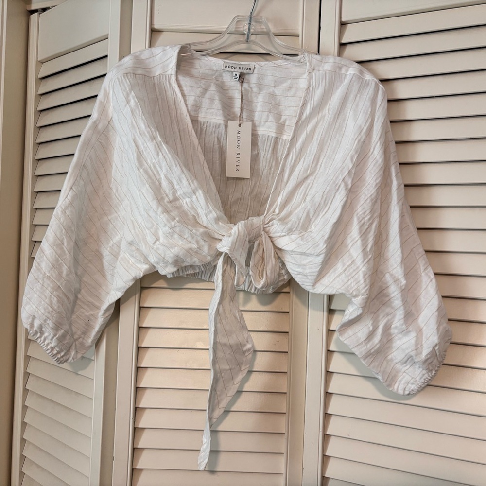 Moon River White Tie-Front Blouse | Sz M | NWT - Picture 3 of 7